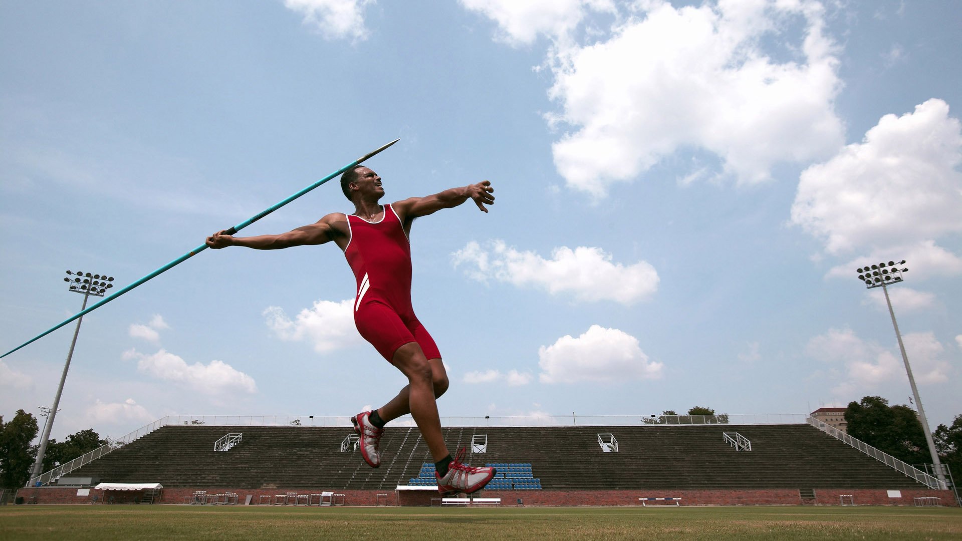 世界羽联2026年首推“退役球员教练转型资助计划”